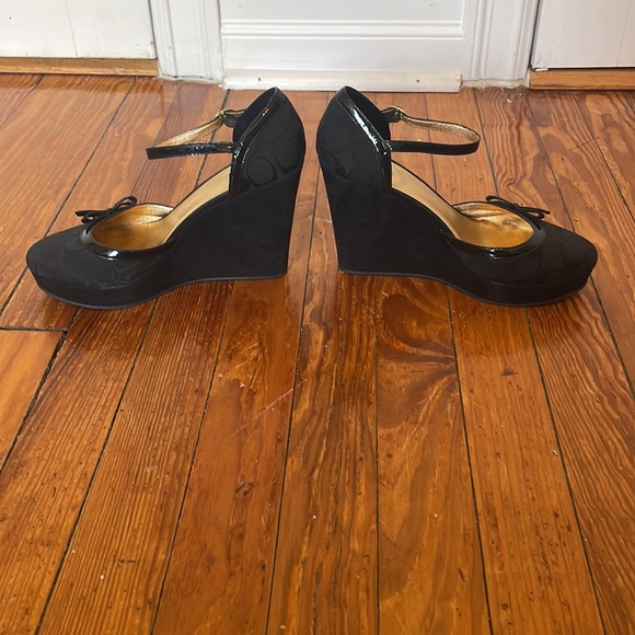 Coach size 9 suede wedges - Picture 2 of 6